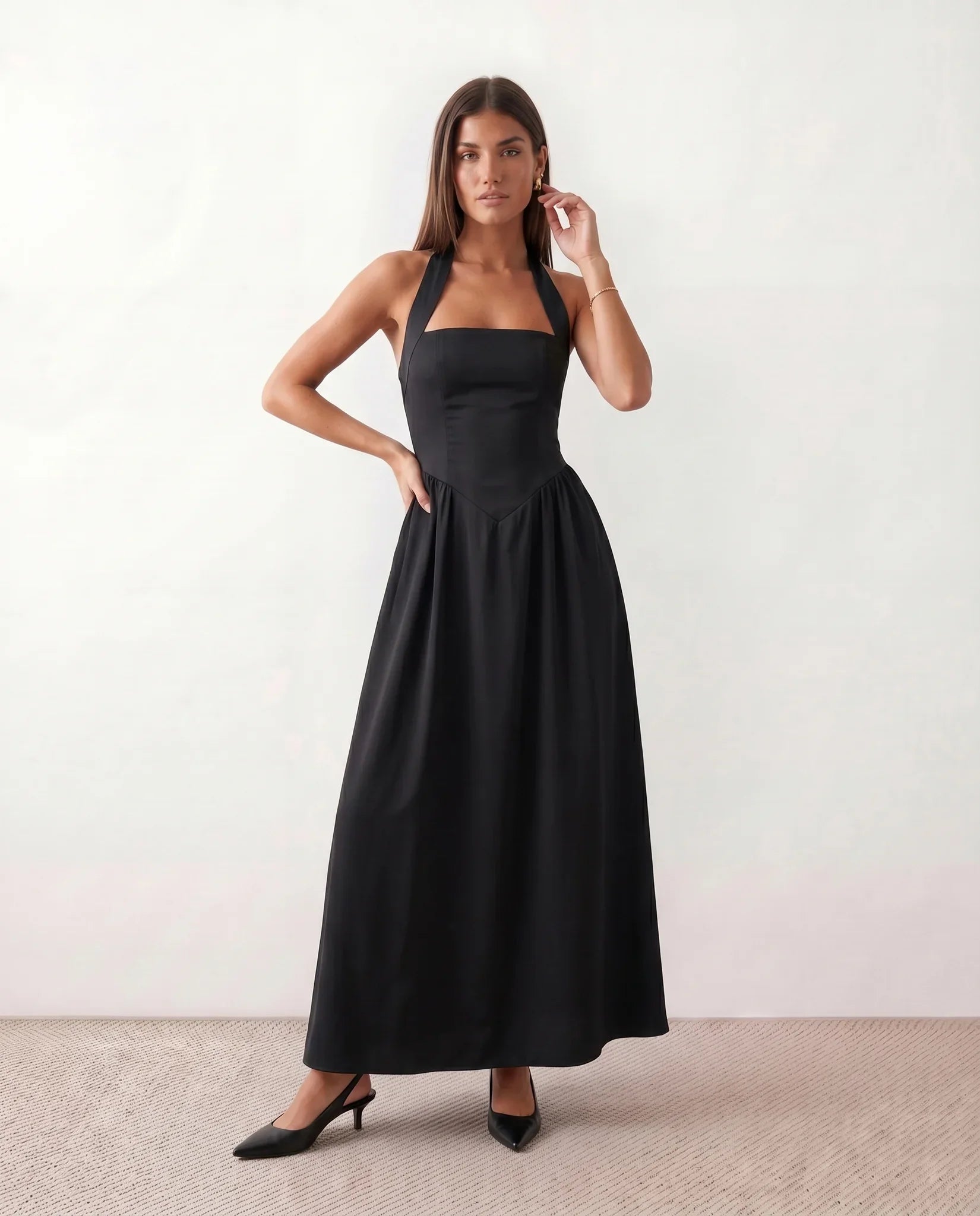 Vivienne Women's Basque Waist Halter Maxi Dress