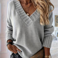 Callie | V-Neck Relaxed Knit Sweater