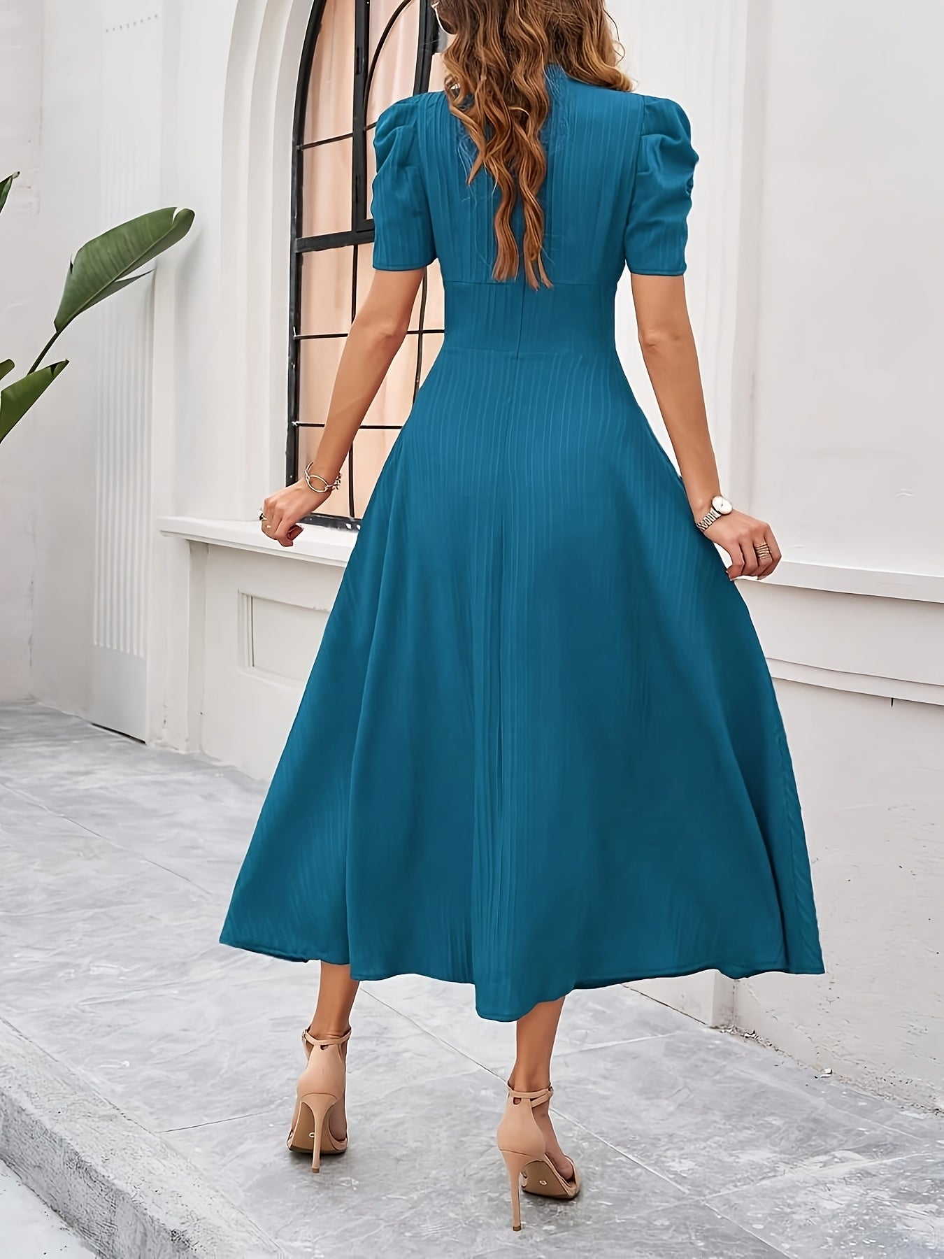 Quinn | Solid V-Neck A-Line Dress
