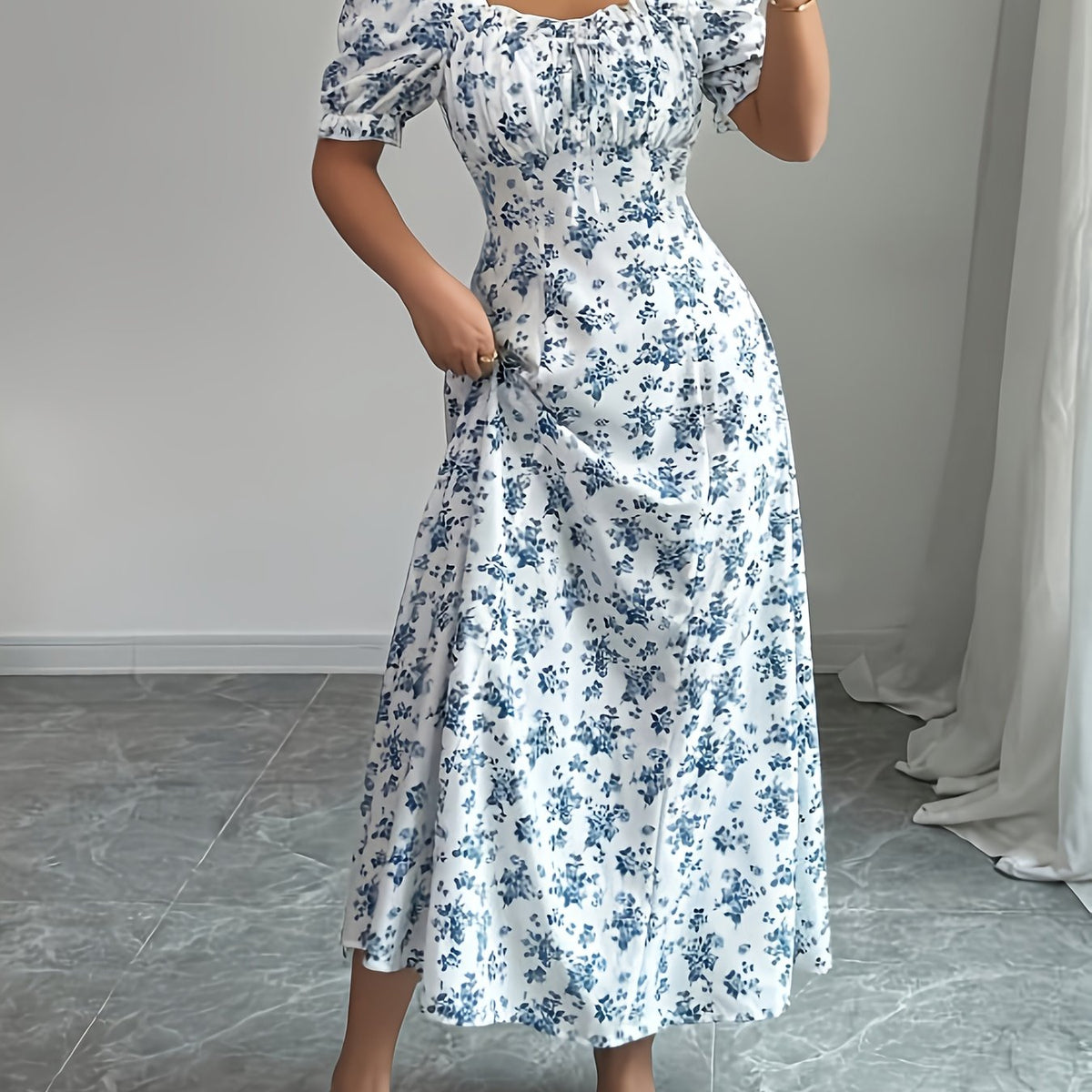 Ainsley | Floral Print Tie-Back Maxi Dress