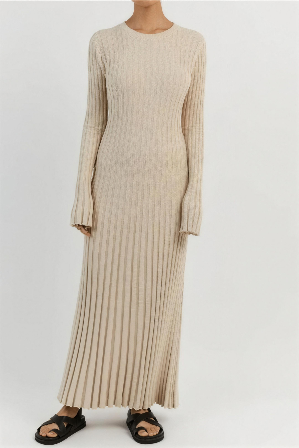 Long sleeve ribbed knit maxi sweater dress with crew neck and flared hem - view 4