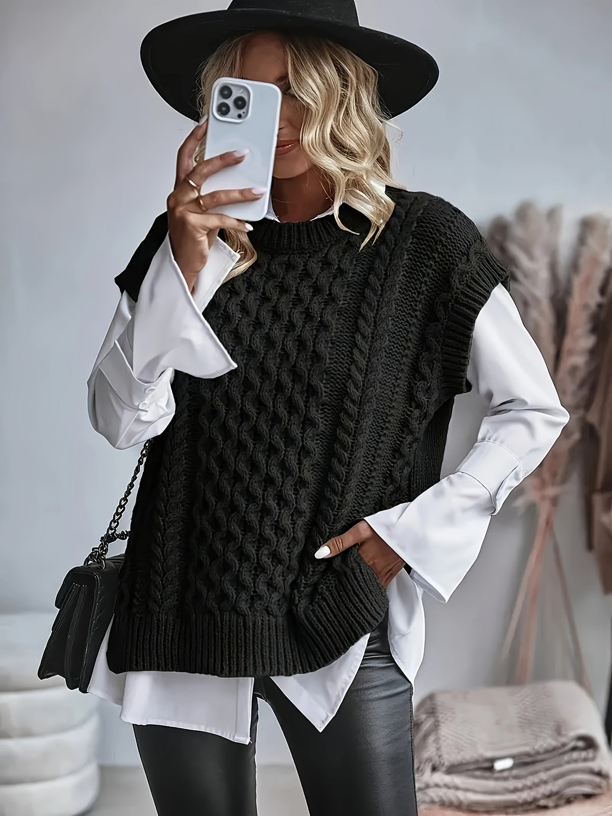 Imogen | Cable Knit Sleeveless Vest - view 4