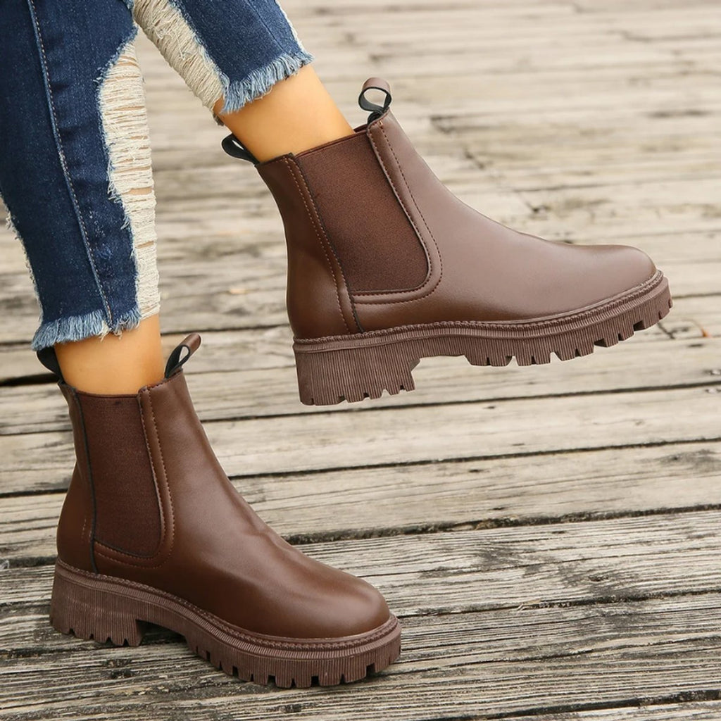 Women's Chelsea ankle boots in leather-look finish with lug sole and pull loops - view 13