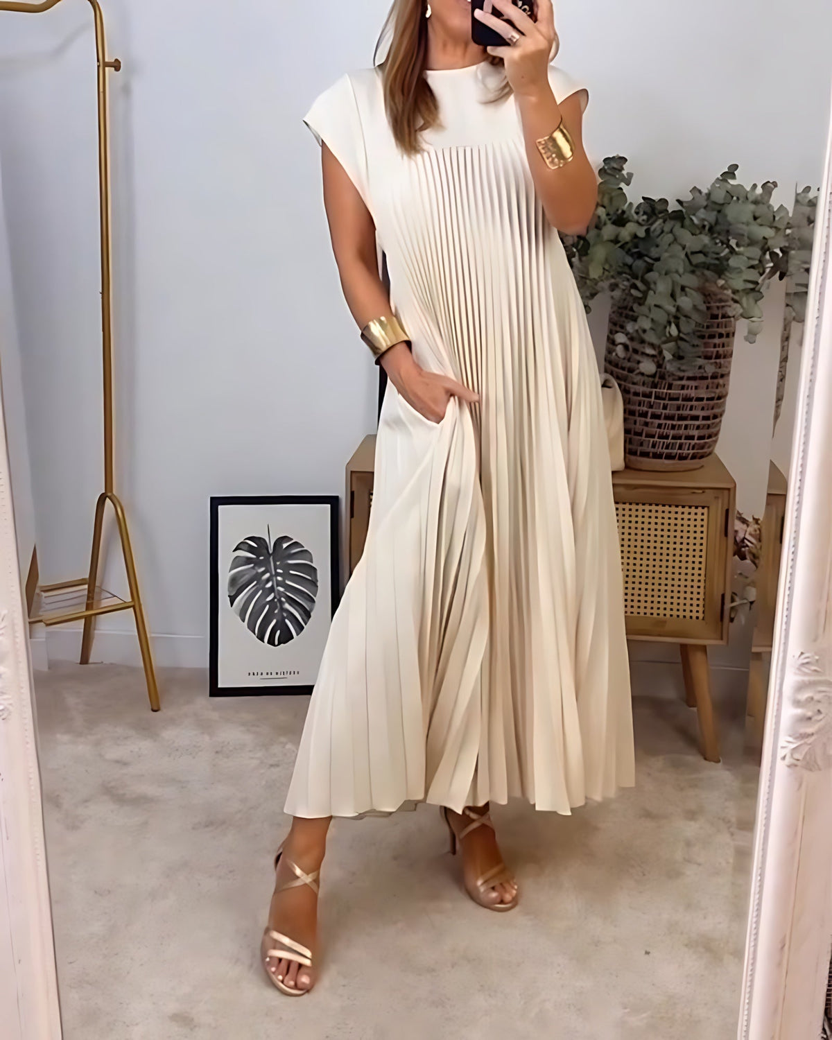 Pleated crew neck maxi dress with cap sleeves and side pockets