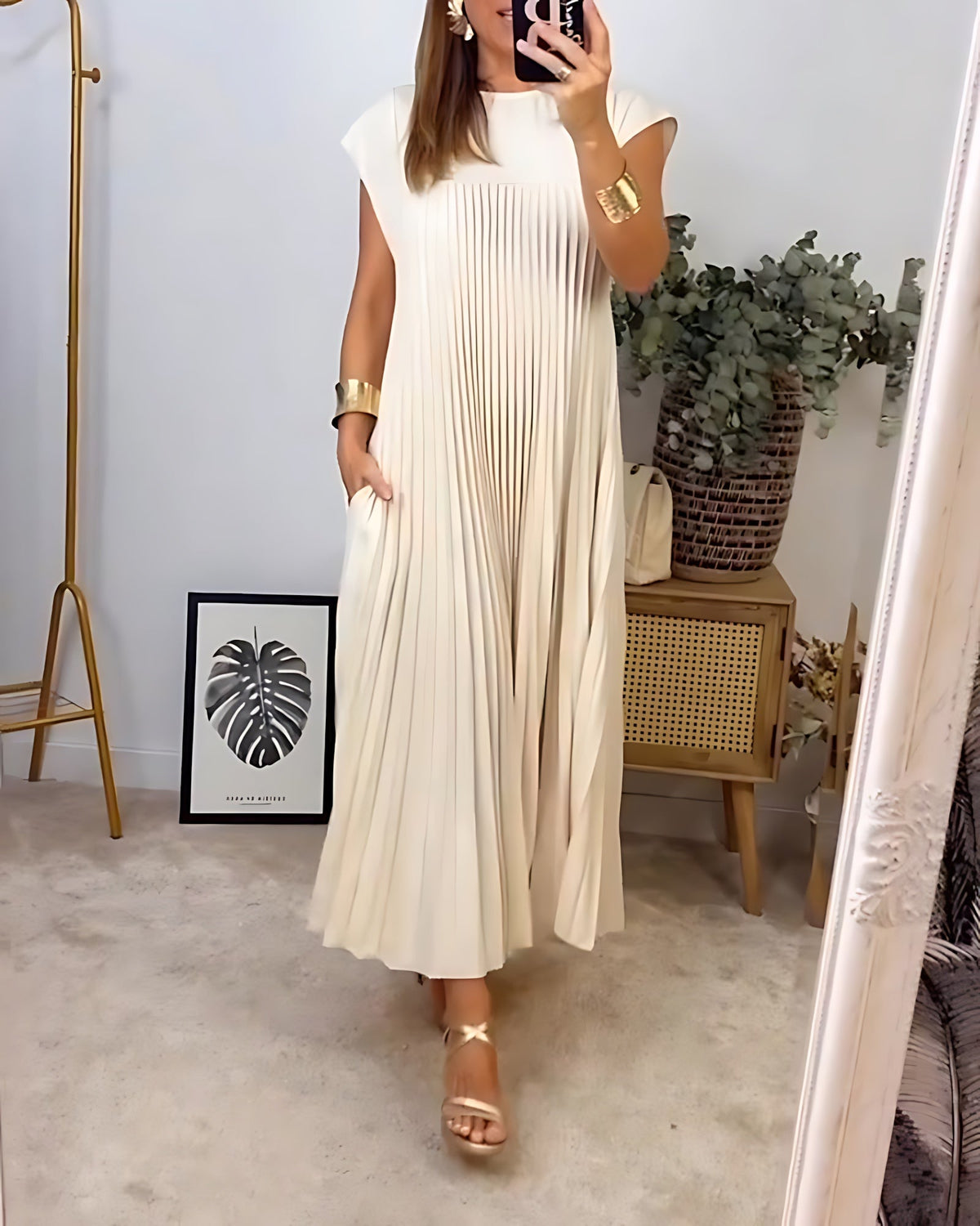 Pleated crew neck maxi dress with cap sleeves and side pockets - view 23