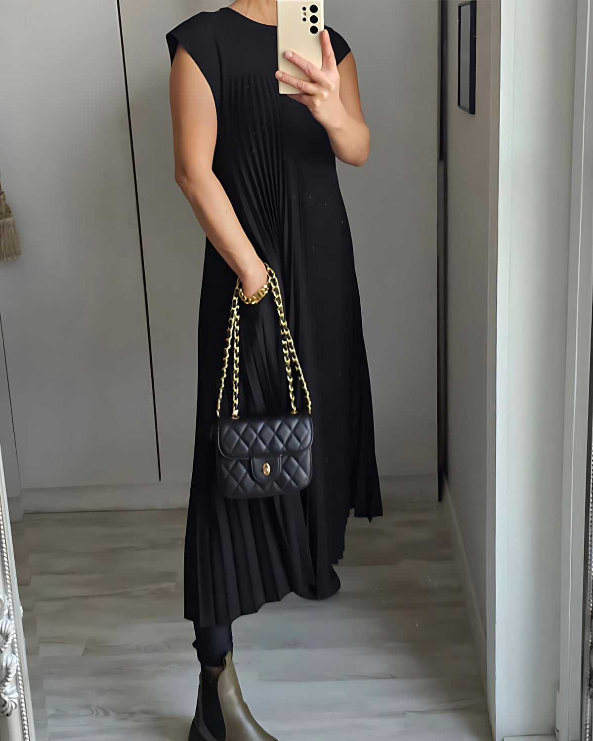 Pleated crew neck maxi dress with cap sleeves and side pockets - view 27