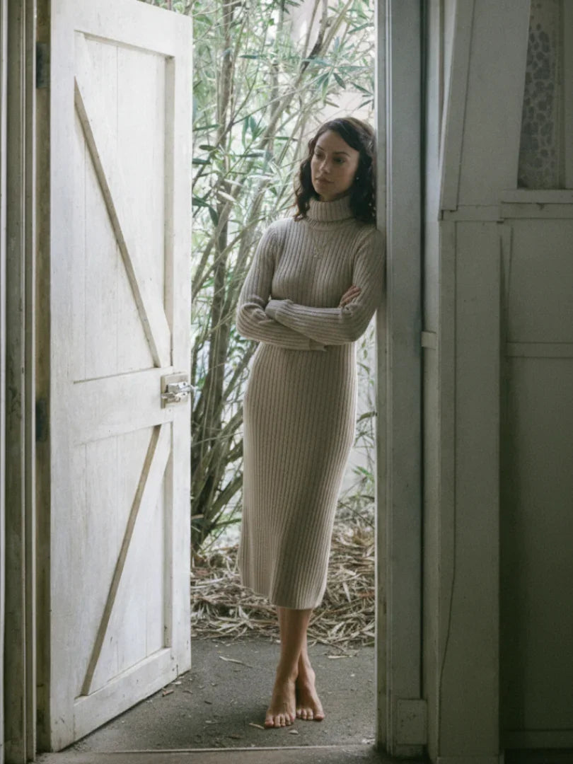 Beige ribbed turtleneck sweater dress with long sleeves, above-knee length - view 5