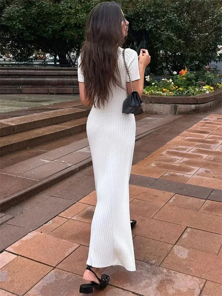 Ribbed knit polo maxi dress with button placket, contrast trim and flared A-line skirt - view 3